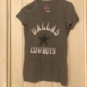 Pink MEDIUM Dallas Cowboys shirt